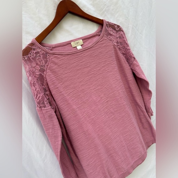 LOFT Sweaters - VTG Ann Taylor Loft Womens L Floral Lace blush Pink Sweater blouse feminine